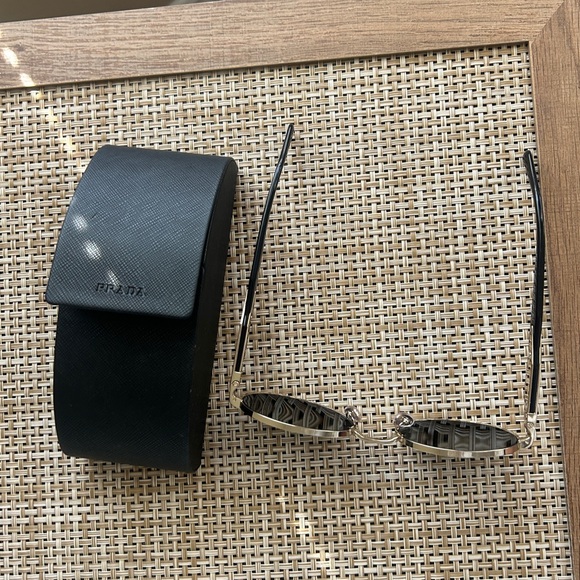 Prada Metal Oval sunglasses - PR 65ZS - Picture 7 of 8